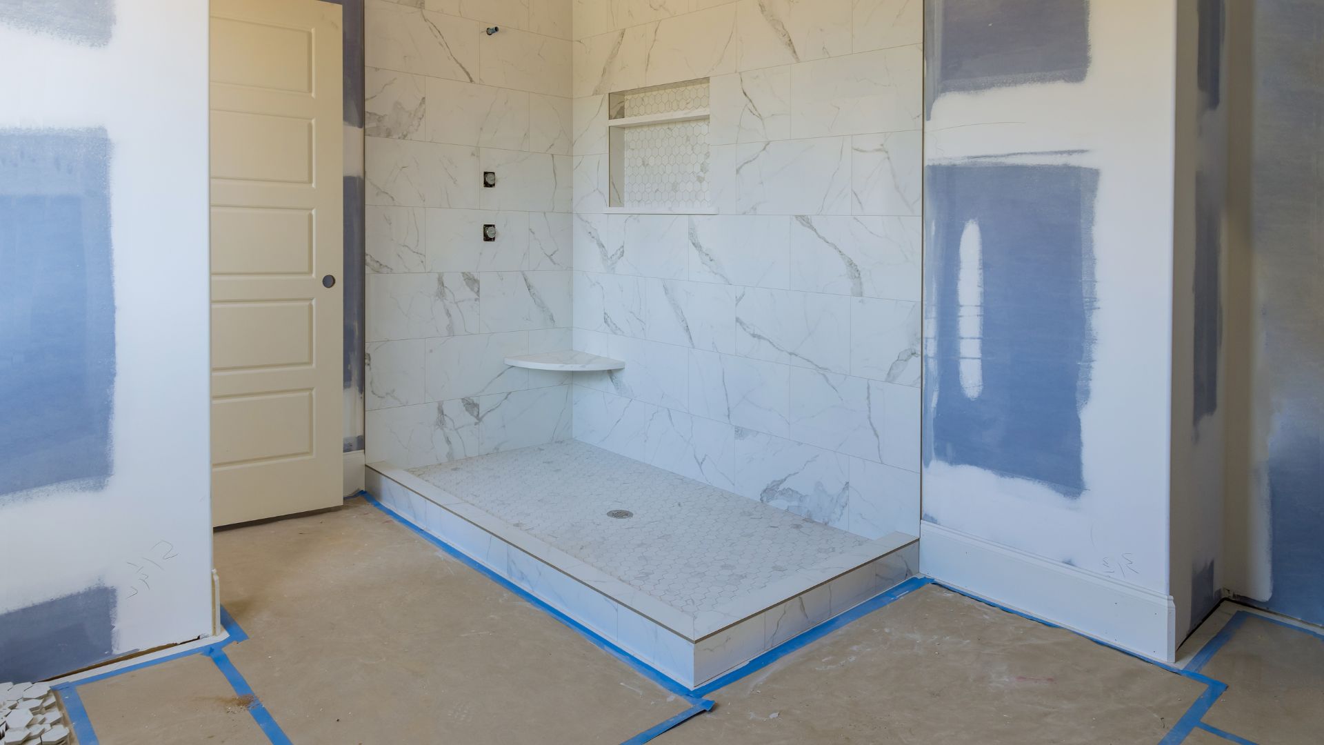 Bathroom remodeling with luxurious showers, stylish sinks, and professional craftsmanship.